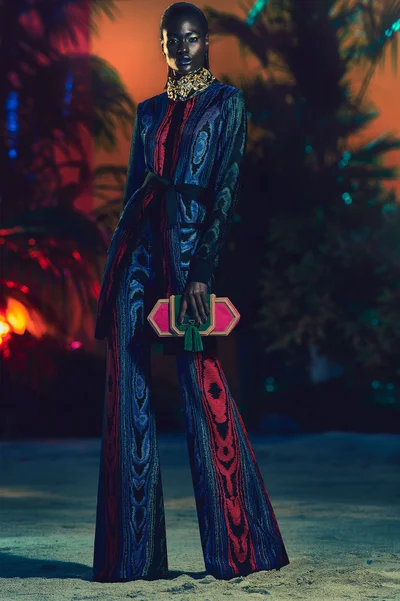 Look 30